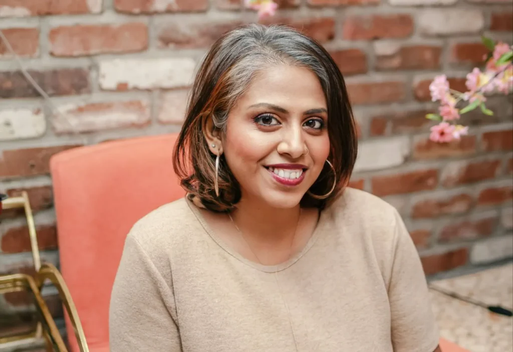 Dr Aumatma Shah-Simmons